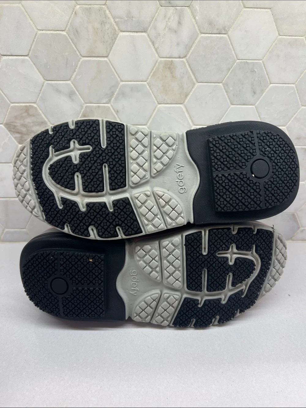 Gravity Defyer Gdefy Mighty Walk Womens Size 9.5 Gray Pink Shoes comfort Insoles